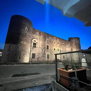  Vakantiehuis La Piccola Grotta Ursino Italië